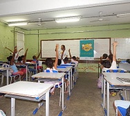 PROJETO NTV - EEEF JONES JOSÉ DO NASCIMENTO - CENTRAL CARAPINA - SENSIBILIZAÇÃO DE ALUNOS