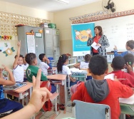 PROJETO NTV - EMEF ANTÔNIO V. REZENDE - CENTRAL CARAPINA - SENSIBILIZAÇÃO DE ALUNOS