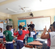 PROJETO NTV - EMEF ANTÔNIO V. REZENDE - CENTRAL CARAPINA - SENSIBILIZAÇÃO DE ALUNOS