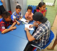 DESENHISTA ZOTA COM A TURMA DO NTV - PREMIAÇÃO DE ALUNOS - DESENHO DO MUSEU - EEEFM JONES JOSÉ