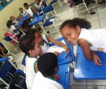 PROJETO CUIDA DE MIM - ENFRENTAMENTO AO BULLYING - 3º MÓDULO - EMEF ANTÔNIO V. REZENDE