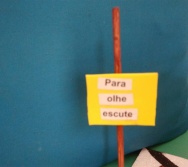 PROFESSORA DELZA DA EDUCAÇÃO ESPECIAL PRODUZ MAQUETE COM ALUNOS - SEGURANÇA FERROVIÁRIA - NTV