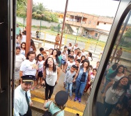PROJETO NA TRILHA DOS VALORES - AULA DE CAMPO - PASSEIO DE TREM
