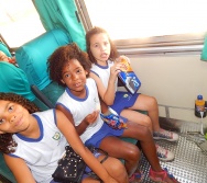 PROJETO NA TRILHA DOS VALORES - AULA DE CAMPO - PASSEIO DE TREM