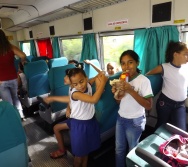 PROJETO NA TRILHA DOS VALORES - AULA DE CAMPO - PASSEIO DE TREM