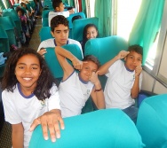 PROJETO NA TRILHA DOS VALORES - AULA DE CAMPO - PASSEIO DE TREM