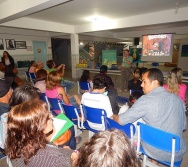 Projeto Vale nas Escolas - Palestra Limites e Afetividade - Escola de Pais