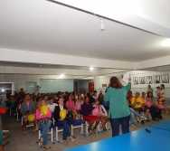 Projeto Vale nas Escolas - Palestra Limites e Afetividade - Escola de Pais