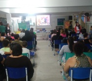 Projeto Vale nas Escolas - Palestra Limites e Afetividade - Escola de Pais