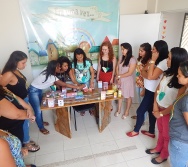 CONTAÇÃO DE HISTÓRIA COMO TERAPIA - AULA 5 - TURMA 6