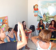 CURSO CONTANDO HISTÓRIAS COLORINDO VIDAS - RESGATE DA LUDICIDADE ATRAVÉS DAS HISTÓRIAS