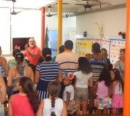 ESCOLA DE PAIS - PROJETO CUIDA DE MIM - BULLYING - BRINCADEIRA SEM LIMITES