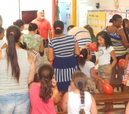 ESCOLA DE PAIS - PROJETO CUIDA DE MIM - BULLYING - BRINCADEIRA SEM LIMITES