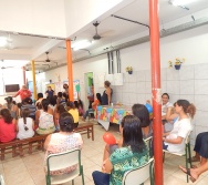 ESCOLA DE PAIS - PROJETO CUIDA DE MIM - BULLYING - BRINCADEIRA SEM LIMITES