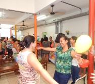 ESCOLA DE PAIS - PROJETO CUIDA DE MIM - BULLYING - BRINCADEIRA SEM LIMITES