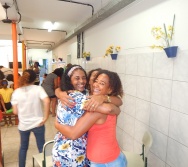 ESCOLA DE PAIS - PROJETO CUIDA DE MIM - BULLYING - BRINCADEIRA SEM LIMITES