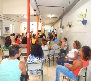 ESCOLA DE PAIS - PROJETO CUIDA DE MIM - BULLYING - BRINCADEIRA SEM LIMITES