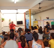 ESCOLA DE PAIS - PROJETO CUIDA DE MIM - BULLYING - BRINCADEIRA SEM LIMITES