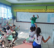 PROJETO CUIDA DE MIM - ENFRENTAMENTO AO BULLYING - SENSIBILIZAÇÃO DE ALUNOS 1º ENCONTRO