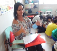 CURSO CONTANDO HISTÓRIAS COLORINDO VIDAS - RESGATE DA LUDICIDADE ATRAVÉS DAS HISTÓRIAS -TURMA4