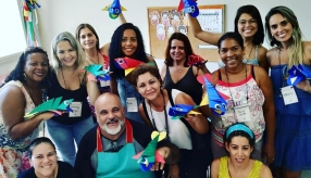 Curso Contando Histórias Colorindo Vidas - Técnicas para Contar Histórias (Turma de Abril)