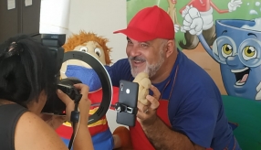 Fotos para a matéria do jornal A Tribuna - Domingo 19/04 - Contadores de Histórias Conectados.