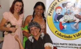 Vovó Zinha e suas netinhas sapecas! Apresentação no Curso Contando Histórias Colorindo Vidas!